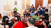 Presiden Jokowi Terima Peraih Golden Buzzer AGT 2023 Putri Ariani