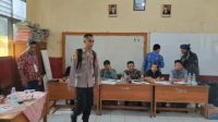POLSEK CIAMPEA MENGAMANKAN JALANNYA PEMILIHAN KETUA RW DI WILAYAHNYA