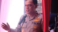 Dalam Rangka Hari Bhayangkara ke 77, Polda Riau Gelar Bakti Sosial Bedah Rumah di Rumbai Pesisir