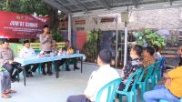 Jumat Curhat di Kampung Markisa Karawaci, Kapolres Sampaikan Pesan Orangrua Ketat Awasi Ponsel Anak