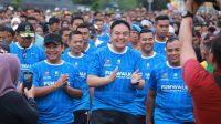 5 ribu Lebih Masyarakat Pekanbaru Hadiri Fun Walk Hari Bhayangkara ke 77