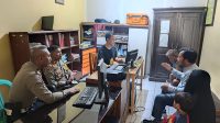 BEREDAR VIDEO KERIBUTAN DUA WARGA DI TAMANSARI BOGOR PIHAK KEPOLISIAN BERHASIL MEDIASI KEDUANYA