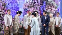 Dihadiri Presiden Joko Widodo, Wapres K.H Ma’ruf Amin dan Menhan Prabowo Subianto, Ketua MPR RI Bamsoet Nikahkan Putrinya Debby Pramestya Putri dengan Iptu Nurul Farouq Fadillah