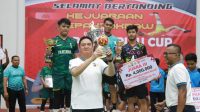 Irjen Pol Mohammad Iqbal Menutup dan Serahkan Piala Turnamen Sepak Takraw Kapolda Riau Cup 2023