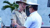 Keakraban Panglima TNI Dan Panglima Australia Seperti Saudara Kandung
