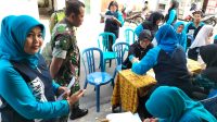 Peduli Dengan Kesehatan Lansia Babinsa Purwosari Dampingi Posyandu Lansia