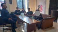 Polsek Babakan Madang Polres Bogor Dalami Aksi Koboi Seorang Pengendara Yang Acungkan Senjata Saat Terjadi Kemacetan Arus Lalu Lintas