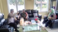 Selalu Bersinergi Dalam Menjaga Kamtibmas Kapolsek Jasinga Bersama Danramil Melakukan Pengawasan Diwilayah Binaannya