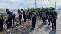 Polres Sampang Gandeng TNI, Pemkab Dan Masyarakat Bersihkan Sampah Di Seluruh Wilayah Kabupaten Sampang