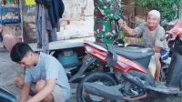 Sertu Ahmad Suhartono : Komsos Sarana Mempererat Hubungan TNI Dengan Rakyat