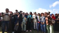 Jaga Ekosistem Laut, Prabowo Lepas Anak Penyu Bareng Susi dan Pandu Laut Nusantara di Pantai Pangandaran