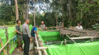 Personil Piket Polsek Air Besar Berikan Himbauan Kamtibmas