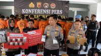 Ungkap Jaringan Peredaran Narkotika, Polres Bogor Amankan Barang Bukti Ganja Seberat 6,03 KG dan Berbagai Jenis Narkotika