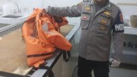 Pihak Kepolisian Lakukan Proses Penyelidikan di Temukannya Jasad Seorang Bayi di Kali Ciluar Cibinong Bogor