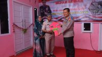 Polda Sulsel Serahkan Bantuan Bedah Rumah Bagi Anggotanya, dalam rangka Hari Bhayangkara ke-77