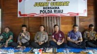 Polda Riau Gelar Jumat Curhat Bersama Warga Kecamatan Senapelan