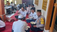 Kunjungan Silahturahmi Sekaligus Dialogis Kamtibmas Kepada Tokoh Masyarakat Dilakukan Personil Polsek Cisarua Kabupaten Bogor