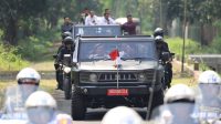 Prabowo Setiri Jokowi, Iriana, dan Erick Naik Maung di Malang