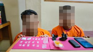 Satnarkoba Polres Pelalawan Amankan Dua Pengedar Sabu di Jalan Lingkar