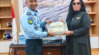 Ketua Presidium FPII: Ucapkan Terimakasih, Untuk Cinderamata Yang Diberikan Oleh Kalapas kelas 2 A Tanggerang