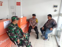 Dialogis Petugas Bhabinkamtibmas dan Babinsa Melalui Pesan Kamtibmas Wujud Kemitraan Kepada Warganya