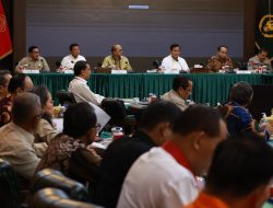 Wakili Kapolri, Komjen Agus Andrianto Hadiri Rapat Pleno KKIP 2023 di Kemenhan