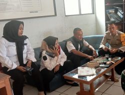 Silahturahmi Sekaligus Dialogis Terkait Kamtibmas, Bhabinkamtibmas Wilayah Hukum Polsek Nanggung Kunjungi Warga Binaan