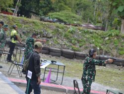 Jalin Silaturahmi Bersama Sesama Aparat Dan Masyarakat, Kodim 1710/Mimika Gelar Komsos Yang Dikemas Dalam Latihan Menembak