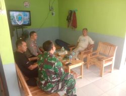 Bhabinkamtibmas bersinergi dengan Bhabinsa Silahturahmi dan Monitoring Wilayah Hukum Polsek Klapanunggal Wujudkan Situasi Kamtibmas Yang Aman Serta Kondusif