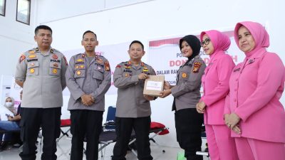 Sambut HUT ke 75, Polwan Polres Siak Gelar Bhakti Donor Darah