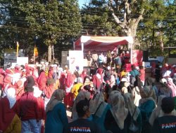 Sambut HUT RI Ke-78 Kecamatan Banyuresmi Selenggarakan Jalan Sehat Anggota DPRD Garut Fraksi PDI Perjuangan Sumbang Hadiah Mesin Cuci Dan TV 32 Inci