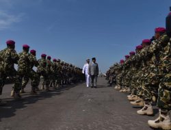 Menhan Prabowo Serah Terimakan Dua KRI ke TNI AL: Pulau Fani-731 dan Pulau Fanildo-732