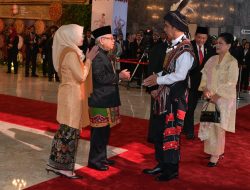 Hadiri Sidang Tahunan MPR dan Sidang Bersama DPR – DPD Tahun 2023, Wapres Kenakan Pakaian Demang Khas Adat Betawi
