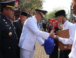 Plt. Bupati Bogor Serahkan Remisi Hari Kemerdekaan Kepada Ribuan Warga Binaan Lapas Cibinong, 24 Orang Langsung Bebas