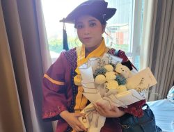 Kecopetan, Tsamarah Wisudawan Unpad Ratapi Kesedihan di Hari Kelulusan