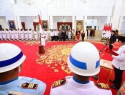 Presiden Jokowi Kukuhkan 76 Anggota Paskibraka Tahun 2023