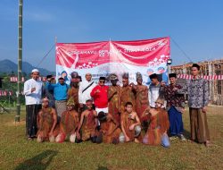 Unik dan Luar Biasa Seluruh Petugas Upacara Pondok Pesantren Daarul Rasul Mengunakan Baju Adat Papua Serta Selalu Bersinergi Bersama ABK Labobar