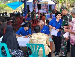 Babinsa Golo Koramil 24/Puhpelem, Dampingi Ratusan Warga Ikuti Pemeriksaan Dan Pengobatan Gratis