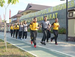 Jaga Imunitas Tubuh Brimob Kalbar Olahraga Pagi