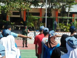 Ratusan Murid SMAN 1 Wuryantoro Di Latih Tentara