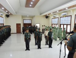 Tumbuhkan Kecintaan Terhadap Satuan, Kodim 0735/Surakarta Gelar Tradisi Pelepasan Dan Penerimaan Anggota Baru Serta Purna Tugas Prajurit
