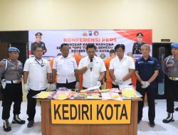 Polres Kediri Kota Berhasil Amankan 8 Tersangka Hasil Ungkap 6 Kasus Narkoba