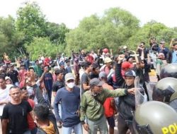 Masyarakat Melayu dan Polisi Bentrok di Batam, 27 Orang Diamankan