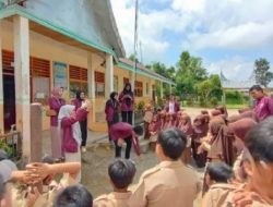 Mahasiswa KKN UMRI Kelompok 69 Sosialisasikan Kepedulian Lingkungan Sejak Dini Melalui Program 3R (Reuse, Reduce dan Recylce) di Jorong Bandar Rait