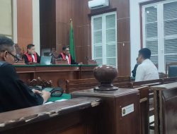PUTUSAN PIDANA PENJARA 8 TAHUN TERHADAP TERDAKWA KORUPSI HILANGNYA 500 TON BERAS DI GUDANG LAMPA BULOG PINRANG   