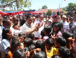 Prabowo Dihadang Ibu-ibu Persit, Diminta Bernyanyi Lagu O Ulate