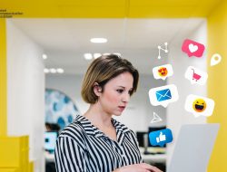 Omni Communication Assistant (OCA) Binaan Telkom Konsisten Dukung Digitalisasi Sektor Enterprise Lebih dari 16 Ribu Pengguna Aktif Manfaatkan Platform OCA Untuk Efektivitas Komunikasi Bisnis