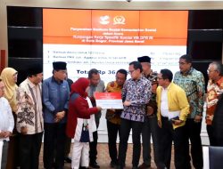 Tekan Kemiskinan di Kota Bogor, Kemensos Bersama Anggota Komisi VIII DPR Salurkan Berbagai Bantuan
