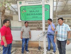 Kapolres Metro Bekasi Kota Berikan Bibit Tanaman untuk Masyarakat Kampung Tangguh Anti Narkoba