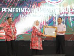 Sukses Terapkan Digitalisasi Pemerintahan Berbasis Srikandi, PJ Gubernur Sulbar, Prof Zudan Terima Penghargaan Dari ANRI